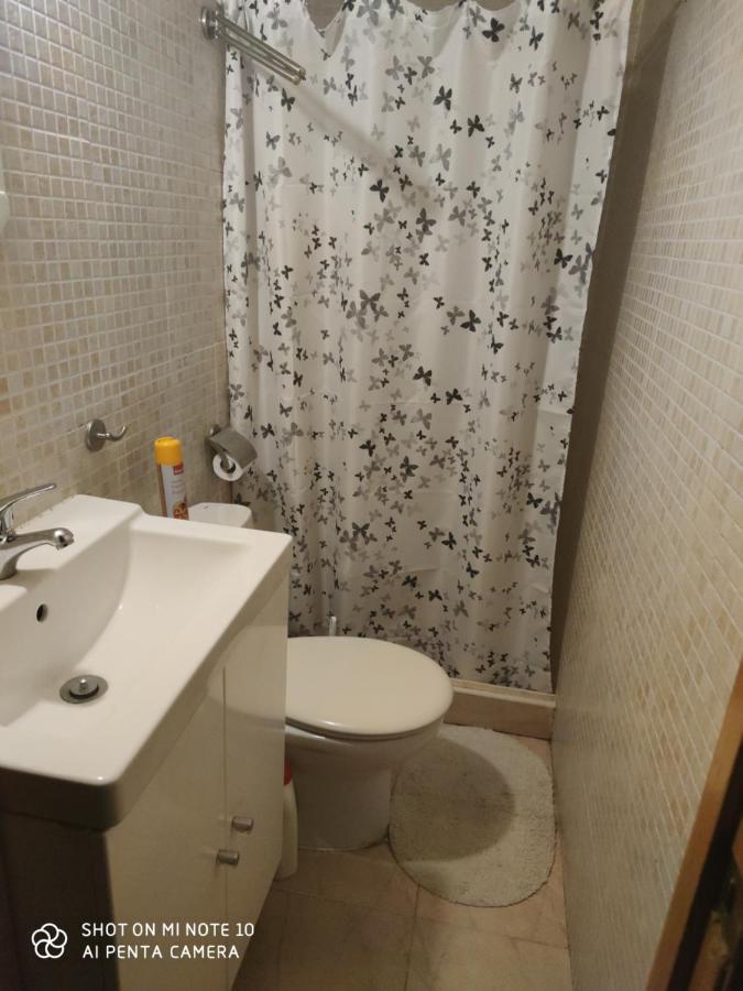 Habitacion Jc Мадрид Екстериор снимка